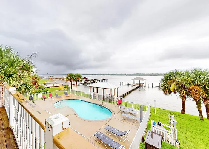 Holiday home Lagoon-view Coastal Retreat With Shared Pool Fishing Pier And Easy Access Gulf Shores