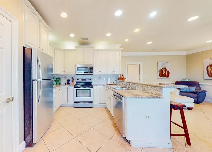 Lagoon-view Coastal Retreat With Shared Pool Fishing Pier And Easy Access